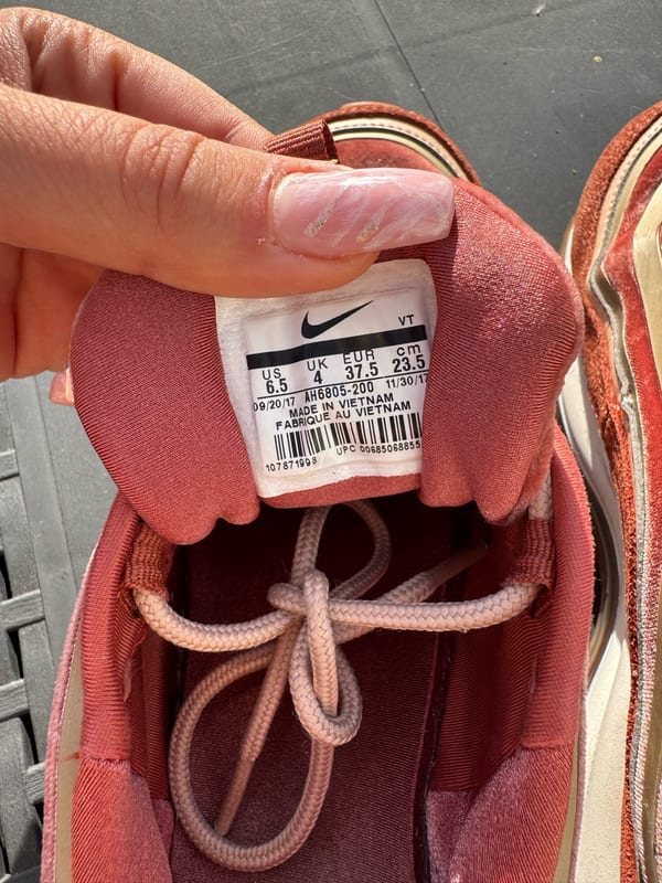 Nike Damen Sneaker samt Air Max 97 Ultra 17 LX – Dusty Peach Gr. 37 37,5 – Gold – Bild 7 von 7