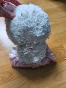 Plüschkatze mit Glitzeraugen und rosa Tutu – Bild 2 von 3