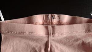 Süße rosa Baby-Leggings mit Mäusekanten-Bündchen Gr. 80 – Bild 2 von 3