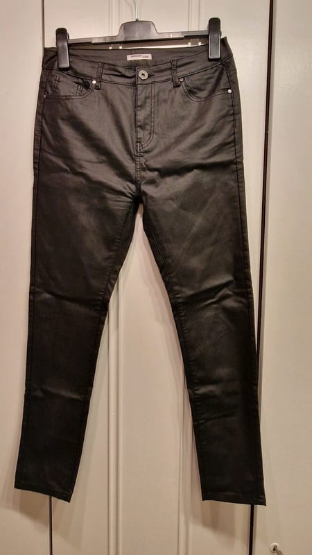 Damen Beschichtete Hose in Schwarz – Skinny-Schnitt – Größe XXL