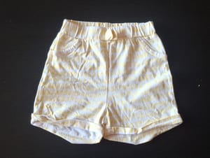 Mädchen Süße Shorts mit Ananas-Muster Gr. 86 – Weiß/Gelb