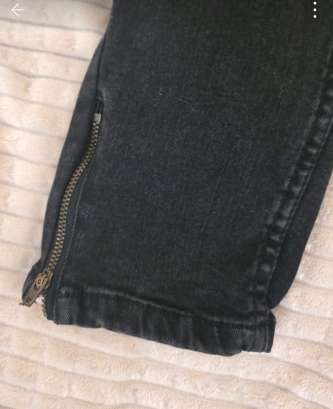 Damen 3 Hosen im Paket 38/40 – Größe L – Grün/Beige/Schwarz – Bild 9 von 9
