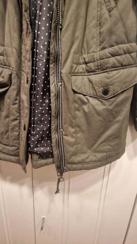 Damen Parka mit Kapuze, Khaki, Taschen und Reißverschluss – Größe 42 – Grün – Bild 2 von 6