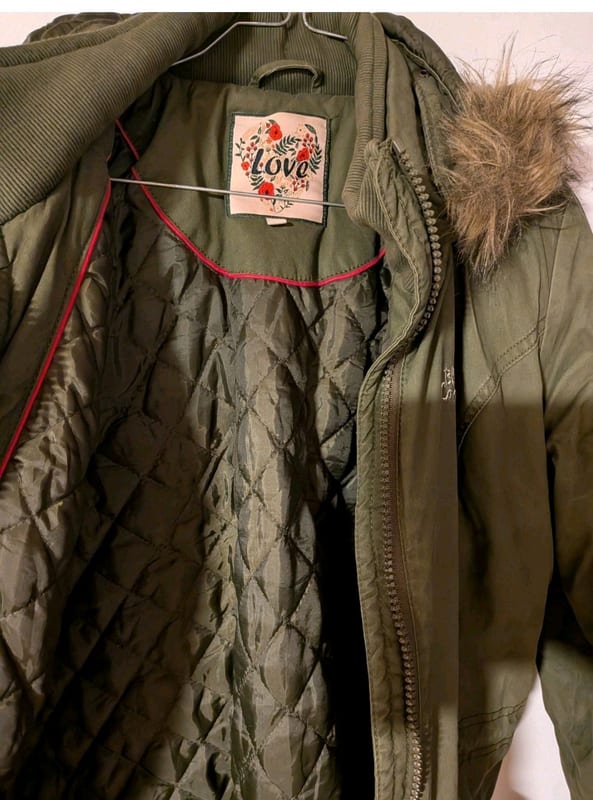 Damen Parka mit Kapuze und Kunstfellbesatz – Khaki – Größe M – Grün – Bild 5 von 10