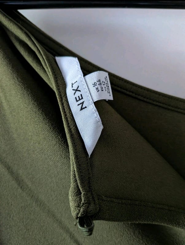Damen Olivgrüner ärmelloser Jumpsuit mit weitem Bein – Größe 44 – Bild 6 von 10