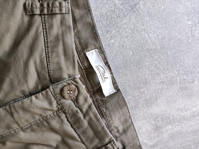 Damen Khakifarbene Chino-Hose, schmal geschnitten – Größe 38 – Grün – Bild 3 von 5