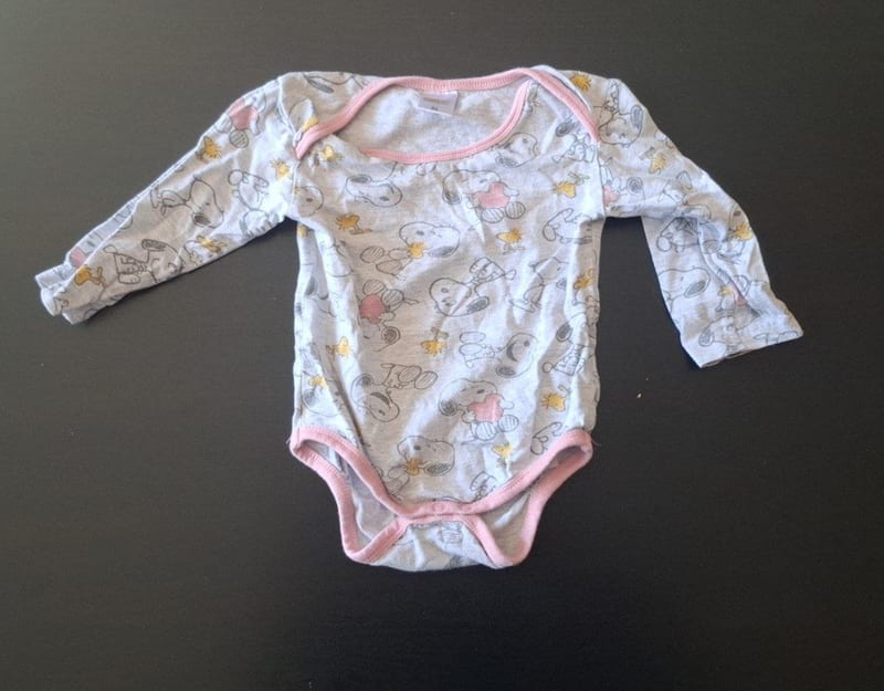 Baby 2er Set Langarmbodys mit Snoopy Gr.86 – Grau/Rosa – Bild 2 von 5