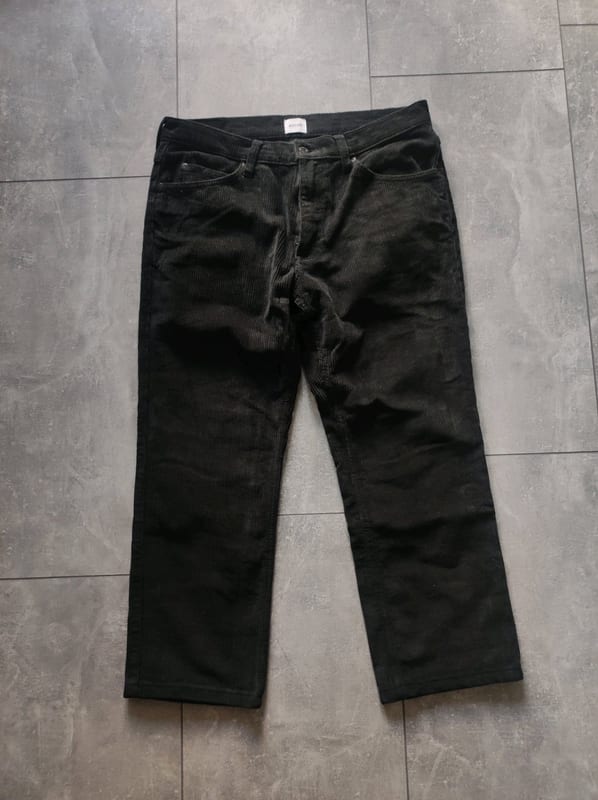 Damen Schwarze Cordhose mit Fünf-Taschen-Schnitt – Größe XL – Bild 3 von 5