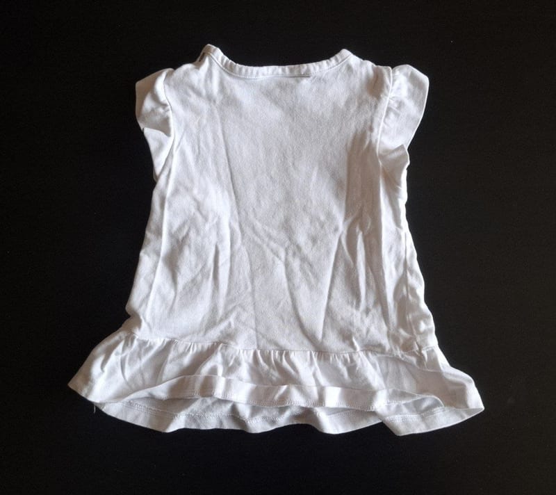 Süßes Kinder T-Shirt mit Federmotiv Gr. 74 – Weiß/Bunt – Bild 2 von 2