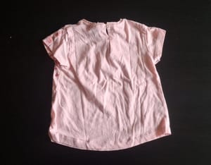 Mädchen Rosa T-Shirt mit blumigem Aquarell-Print & Raffung Gr. 80 – Bild 2 von 2