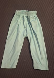 4er Set Kinderhosen Gr. 6 bis 9 Monate (68 bis 74) – Bunt – Bild 2 von 5
