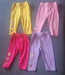 4er Set Kinderhosen Gr. 6 bis 9 Monate (68 bis 74) – Bunt