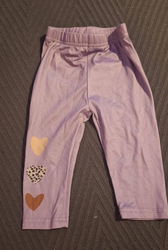 4er Set Kinderhosen Gr. 6 bis 9 Monate (68 bis 74) – Bunt – Bild 3 von 5