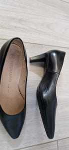 Peter Kaiser Damen Pumps schwarz gr.35 – Bild 2 von 4