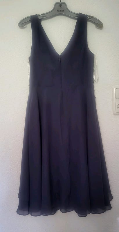 Damen Dunkelblaues Kleid mit Spitzenapplikationen und Pailletten – Größe S – Blaugrau – Bild 2 von 3