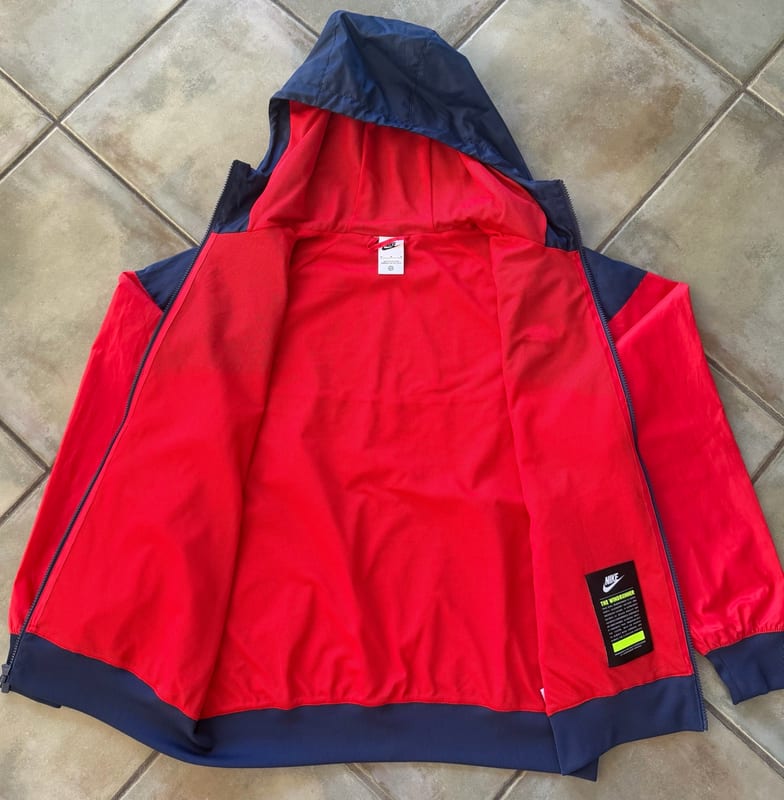 Herren Windbreaker Jacke mit Kapuze – Rot/Marineblau – Größe M – Bild 3 von 7