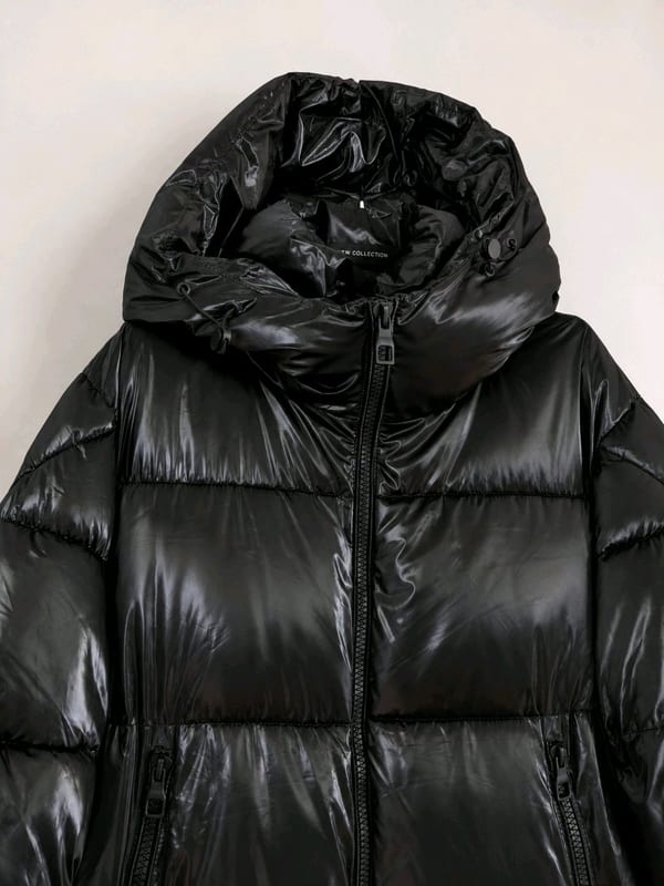Damen Hochwertiger Daunen Optik Mantel, schwarz 38/40 ungetragen – Größe L – Bild 3 von 5