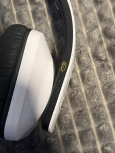 Over-Ear Kopfhörer Weiß mit Schwarz – Bluetooth-Kopfhörer Ohne Ladekabel – Bild 4 von 9
