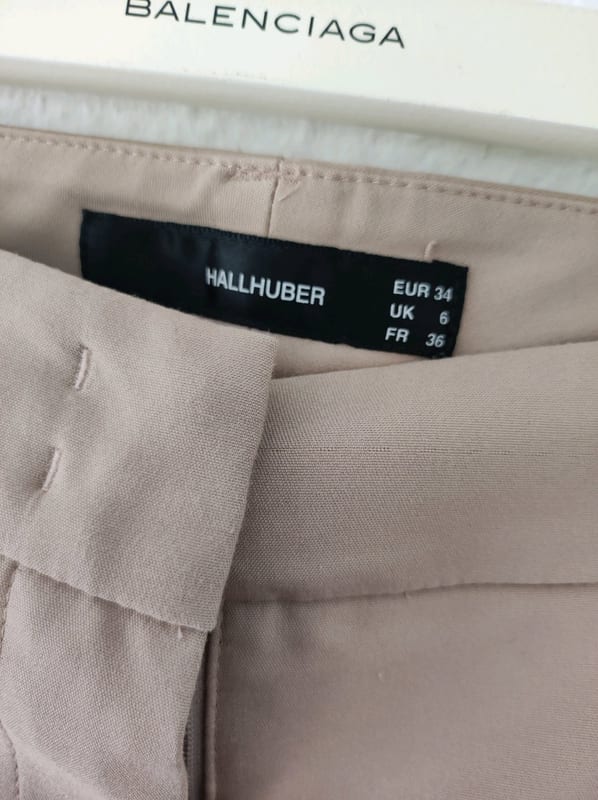 Damen Hosenanzug in Beige – Blazer und Hose – Größe 34 – Bild 7 von 7