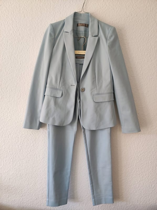 Damen Hosenanzug in Hellblau – Blazer und Stoffhose – Größe 34 – Bild 8 von 8