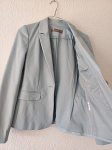 Damen Hosenanzug in Hellblau – Blazer und Stoffhose – Größe 34 – Bild 5 von 8
