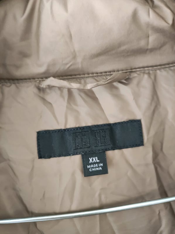 Damen Lange Daunenjacke mit Bindegürtel – Beige – Größe XXL – Bild 4 von 9