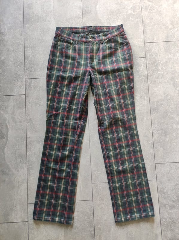 Damen Karierte Hose mit Rot-Grün-Muster, Five-Pocket-Schnitt – Bild 2 von 6