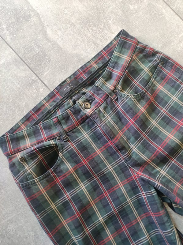 Damen Karierte Hose mit Rot-Grün-Muster, Five-Pocket-Schnitt – Bild 3 von 6