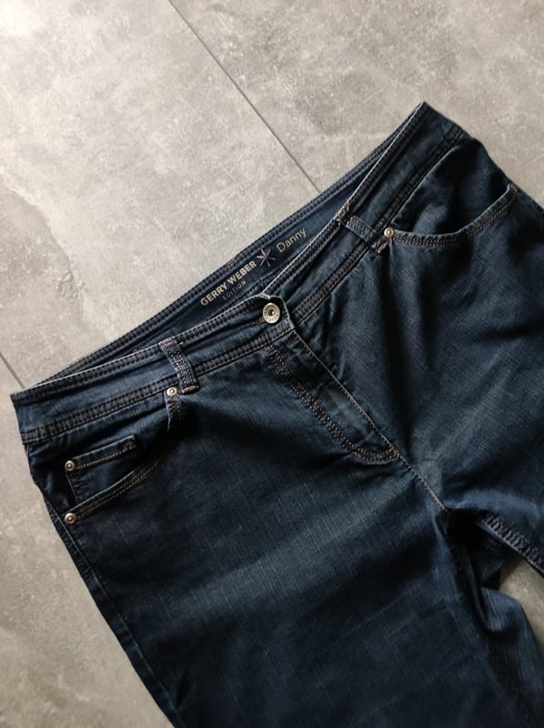 Damen Dunkelblaue Jeans – Straight Fit – Größe 46 – Bild 2 von 8