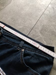 Damen Dunkelblaue Jeans – Straight Fit – Größe 46 – Bild 3 von 8