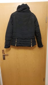 Damen Schwarze gesteppte Winterjacke mit Stehkragen – Größe L/XL – Bild 2 von 4