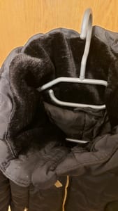 Damen Schwarze gesteppte Winterjacke mit Stehkragen – Größe L/XL – Bild 4 von 4