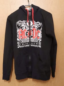 AC/DC Herren Black Ice Jacke – Größe M – Schwarz/Rot