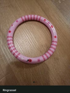 Verschiedene Rasseln – Babyspielzeug-Set – Bild 3 von 7