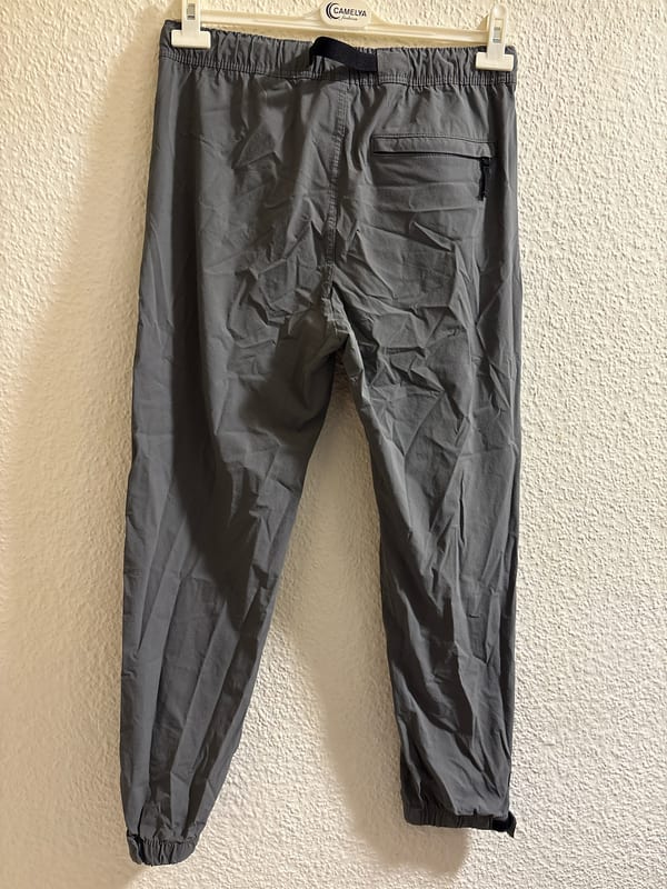 Herren Graue Outdoor-Hose mit Tunnelzug und Bündchen – Größe S – Bild 7 von 7