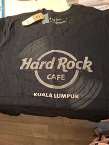 Hard Rock Herren Cafe Kuala Lumpur T-Shirt – Vinyl Logo – Größe M – Schwarz