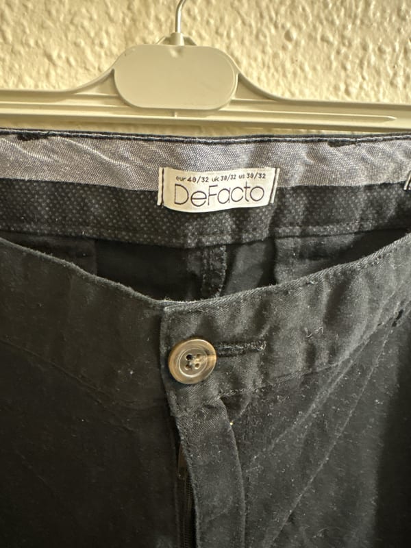 Schwarze Chinohose für Herren – Größe 3XL – Bild 2 von 3