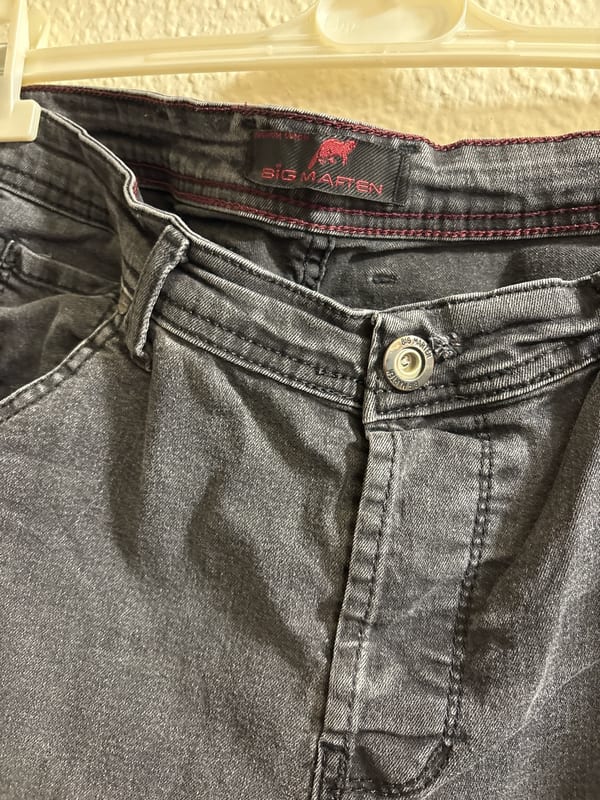 Dunkelgraue Jeans – Herrenhose – Größe 3XL – Bild 2 von 5