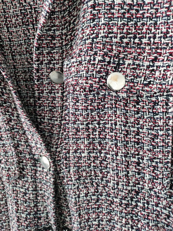 Damen Tweed-Overshirt-Jacke mit Fransenkante und Knopfleiste – Größe XS – Bunt – Bild 3 von 5