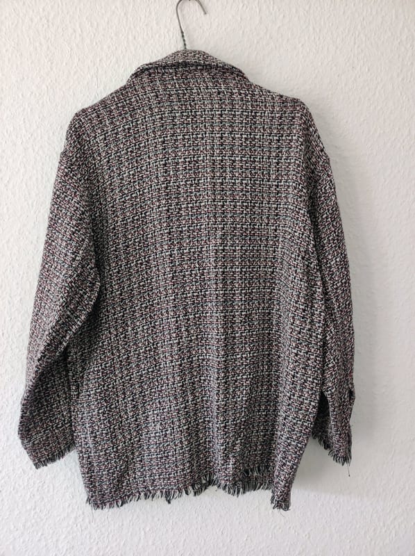 Damen Tweed-Overshirt-Jacke mit Fransenkante und Knopfleiste – Größe XS – Bunt – Bild 5 von 5