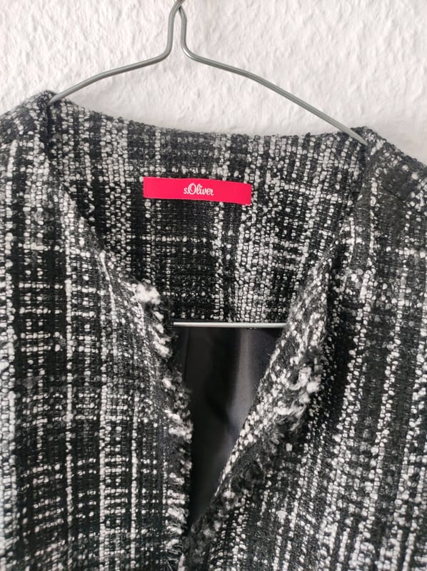 Damen-Blazer mit Bouclé-Struktur und Fransensaum, schwarz-weiß – Größe 36 – Bild 2 von 7