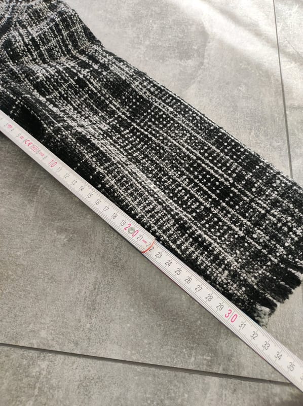 Damen-Blazer mit Bouclé-Struktur und Fransensaum, schwarz-weiß – Größe 36 – Bild 6 von 7