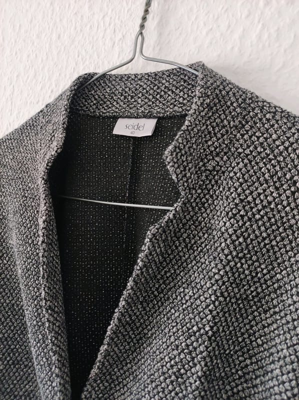 Damen Strukturierter Blazer mit Knöpfen, Schwarz-Grau meliert – Größe 40 – Bild 2 von 6