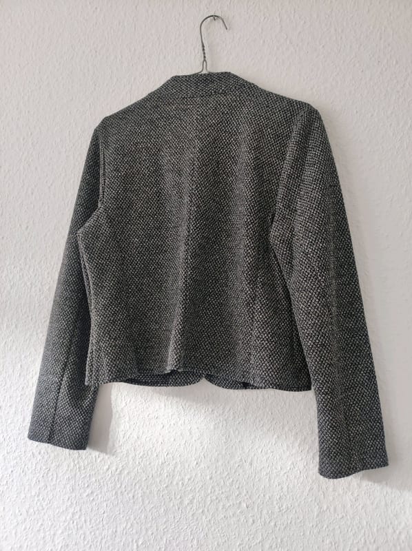 Damen Strukturierter Blazer mit Knöpfen, Schwarz-Grau meliert – Größe 40 – Bild 3 von 6