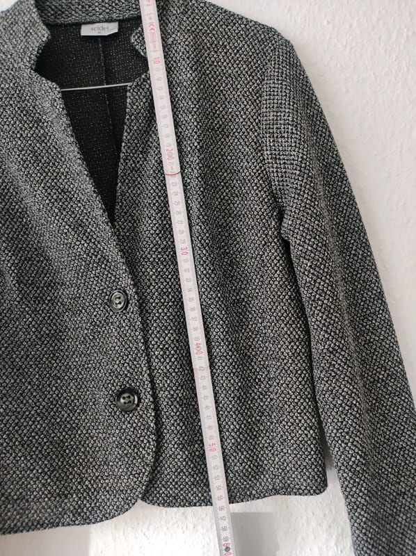 Damen Strukturierter Blazer mit Knöpfen, Schwarz-Grau meliert – Größe 40 – Bild 4 von 6