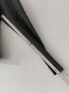 Damen Strukturierter Blazer mit Knöpfen, Schwarz-Grau meliert – Größe 40 – Bild 6 von 6