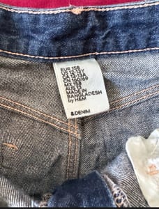 Mädchen Jeansshorts, dunkelblau, verwaschen – Größe 158 – Bild 2 von 3