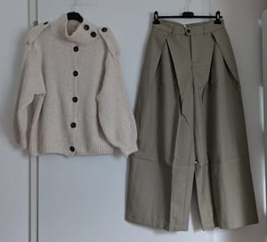 Damen high waist Marlene mit Details 38/40 cappuccino – Größe M – Beige – Bild 2 von 4
