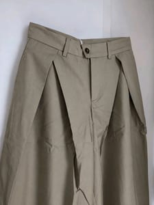 Damen high waist Marlene mit Details 38/40 cappuccino – Größe M – Beige – Bild 4 von 4