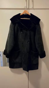 Damen Vintage Marc Cain Lammfellmantel Schwarz Echtleder Shearling Coat 80s/90s – Größe Oversize – Bild 7 von 9